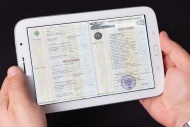 Бумажным ПТС продлили срок жизни: электронные паспорта станут обязательными ещё через год